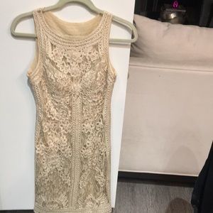 Neuatral Sue Wong midi dress with floral detailing